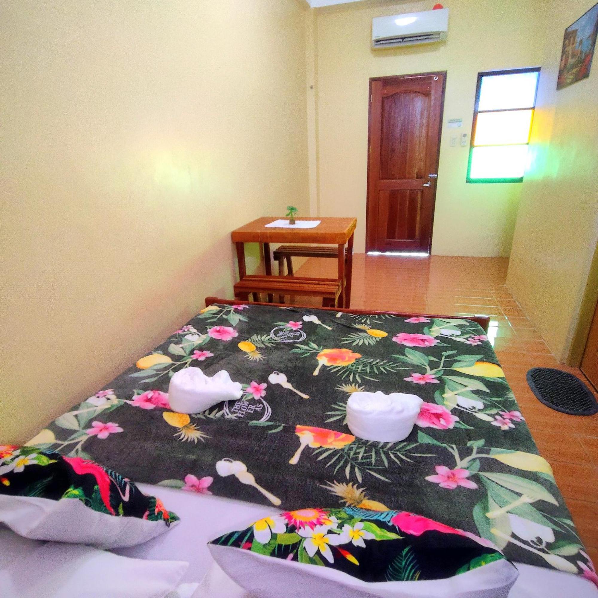 Pamujo Hostel Baclayon Chambre photo